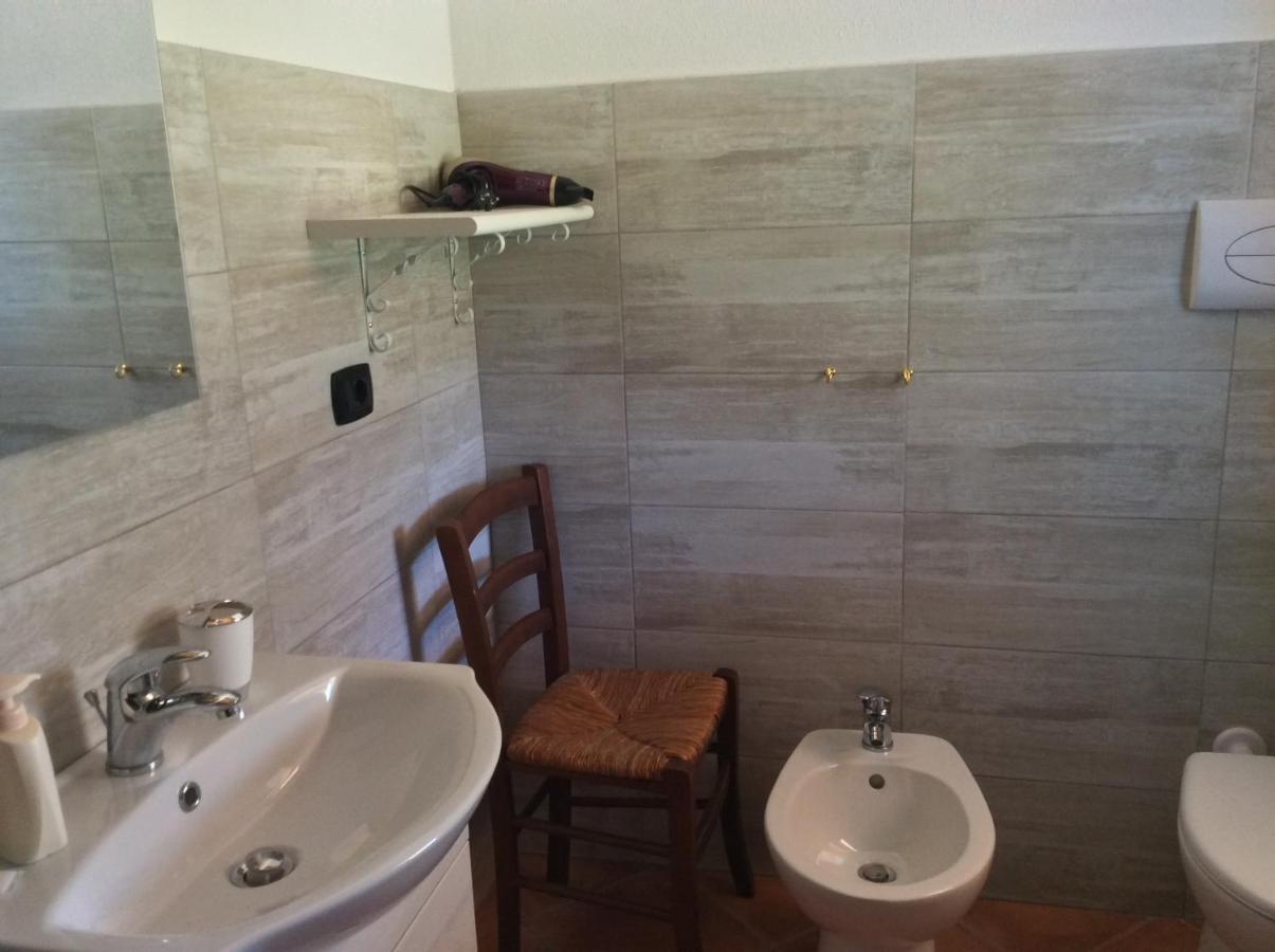 Tenuta Don Ballore Galtellì Exteriör bild