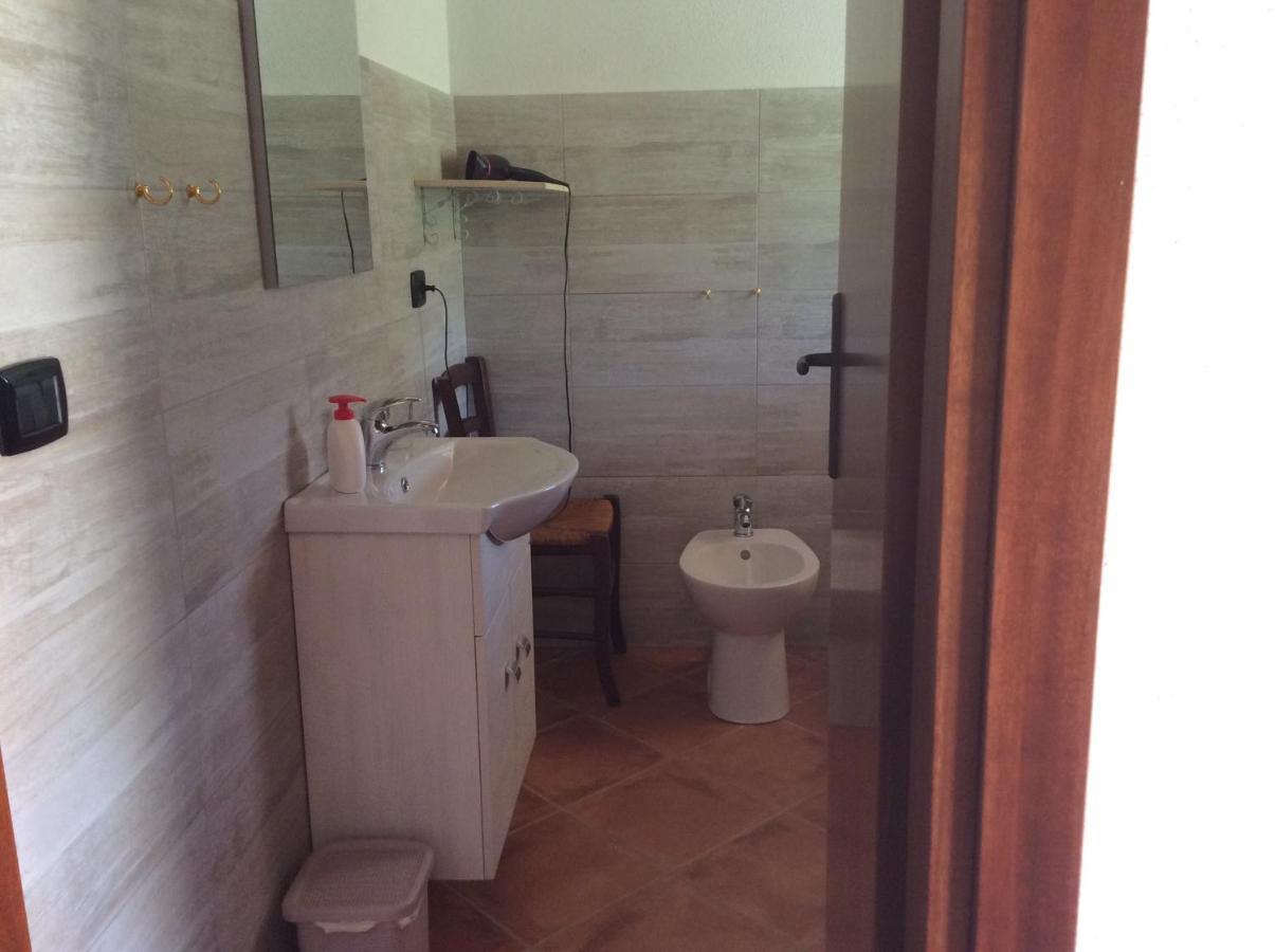 Tenuta Don Ballore Galtellì Exteriör bild