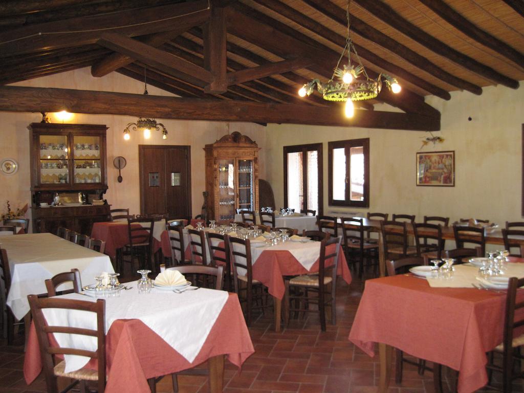 Tenuta Don Ballore Galtellì Exteriör bild