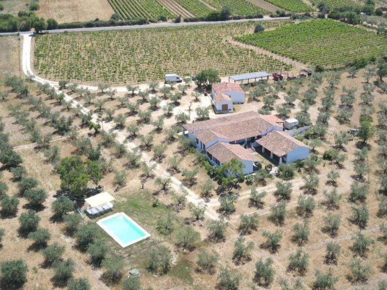 Tenuta Don Ballore Galtellì Exteriör bild
